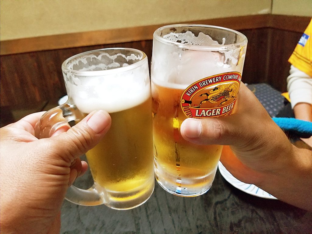 「ズムスタ帰りにもう一杯！」鳥好：広島市南区　鳥好　キリンラガービールの樽詰生ビールで乾杯